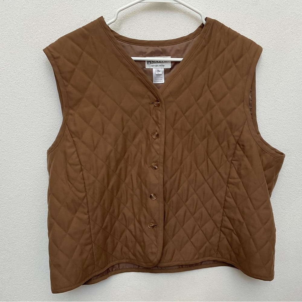Pendleton Camel Brown Quilted Lightweight Button Front Vest Size XL Layer
